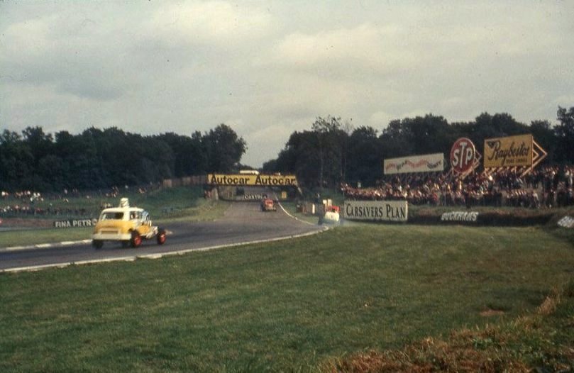 Brands Hatch 1969 - Heat Action